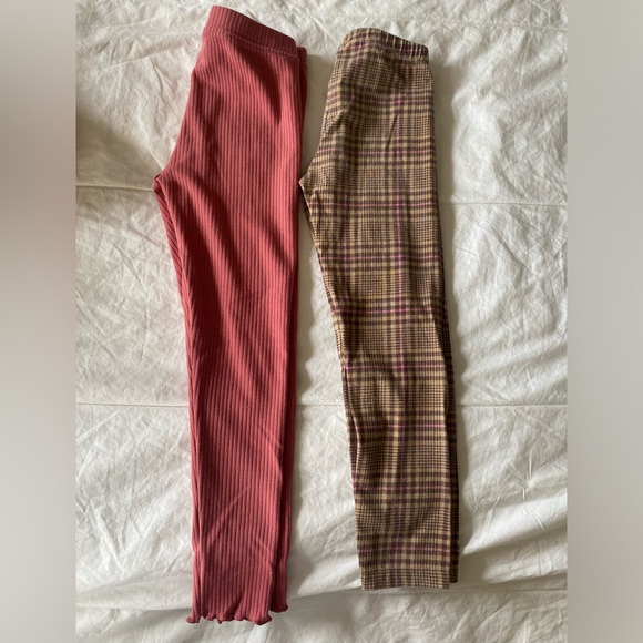 Two pairs of Old Navy tights, toddler girl, size 5T - Picture 2 of 4